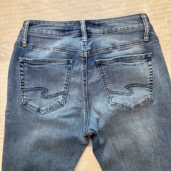 Silver Boyfriend Denim Jeans Distressed With patches Western Glove Works Size 27 - Picture 9 of 9